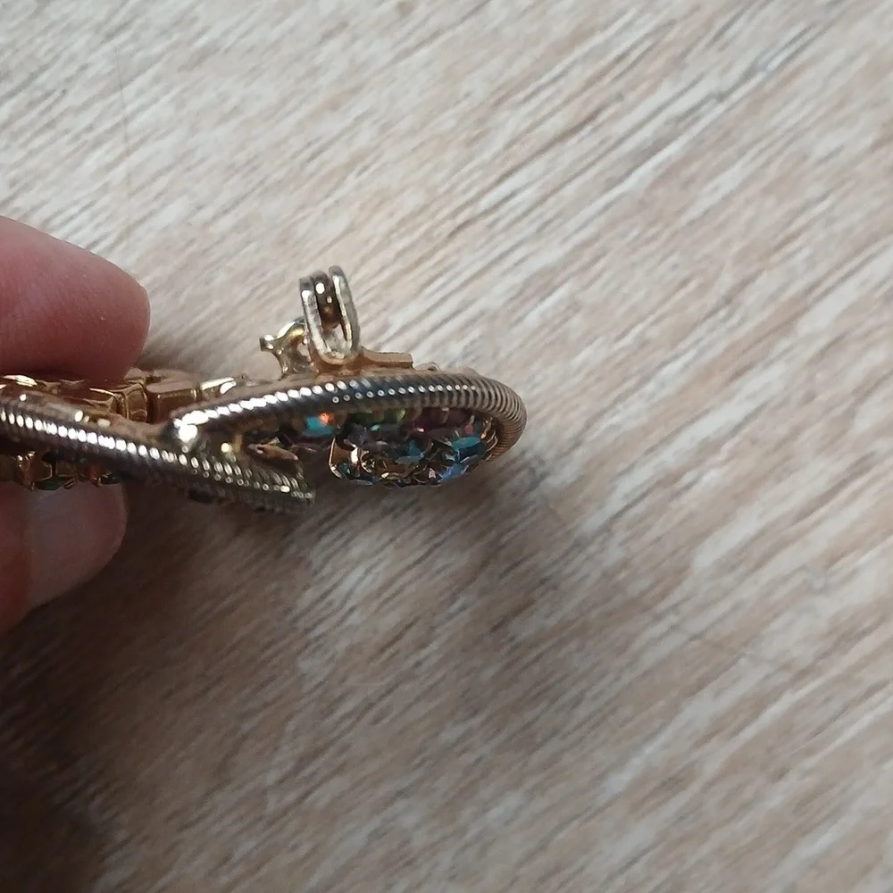 Vintage 80's Crystal Brooch Pin Encrusted Rhinestones Gold Filled Multi-Color - Picture 12 of 16